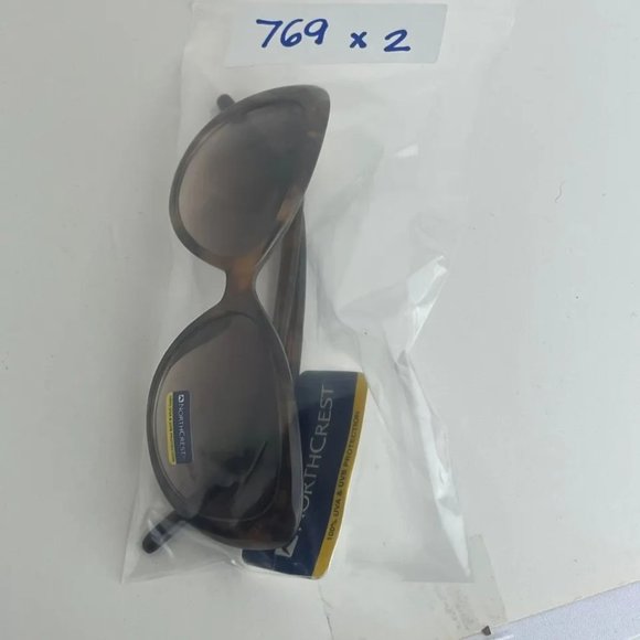 SG00769 NorthCrest Women Sunglasses Brown W/ Gold Design 100% UVAUBV Protection - Picture 7 of 7